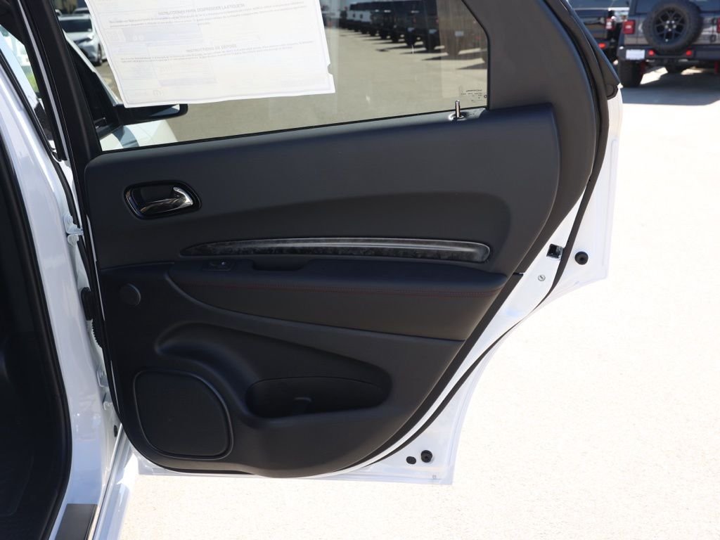 New 2026 White Knuckle Clear-Coat Exterior Paint Dodge GT Premium HEMI V8 image 18