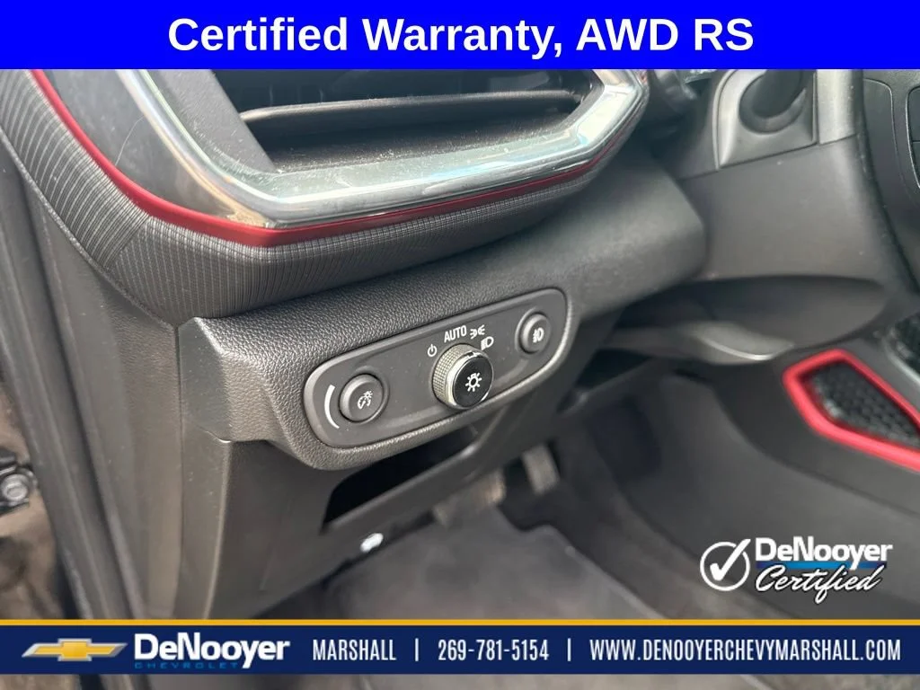 Used 2023 Mosaic Black Metallic Chevrolet RS image 17