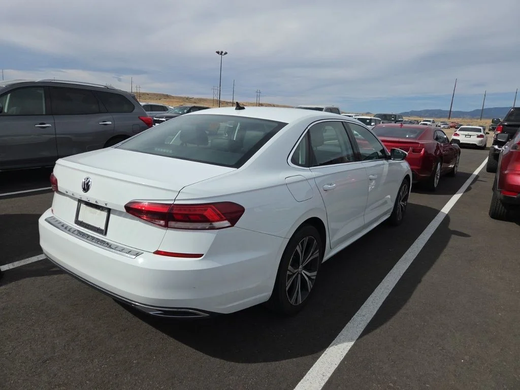 1VWSA7A30MC000654