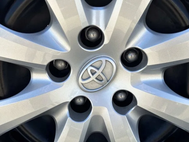 Used 2025 White Toyota LE image 10