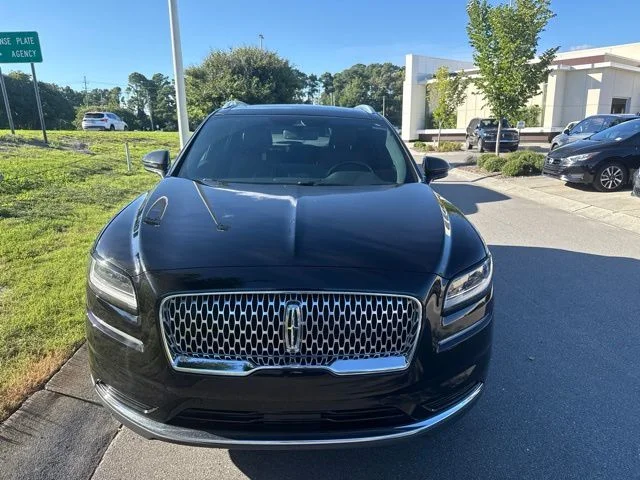 Used 2023 Black Lincoln Reserve image 5