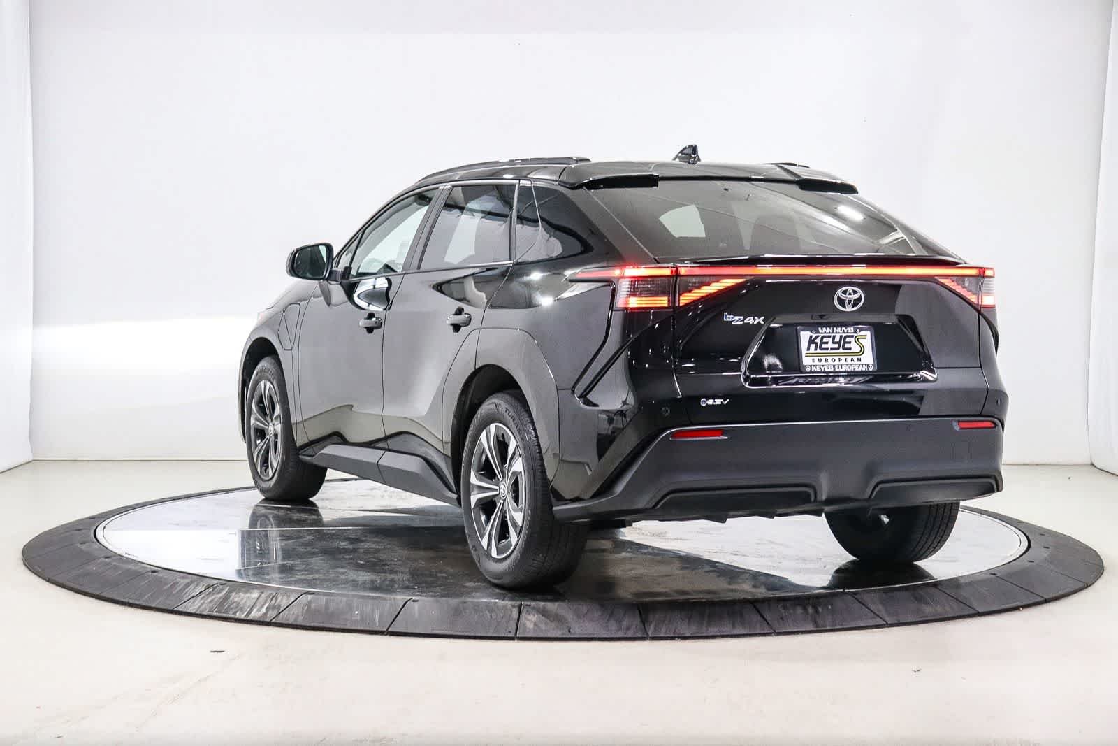 Used 2024 Toyota bZ4X XLE with VIN JTMAAAAA1RA053358 for sale in Los Angeles, CA