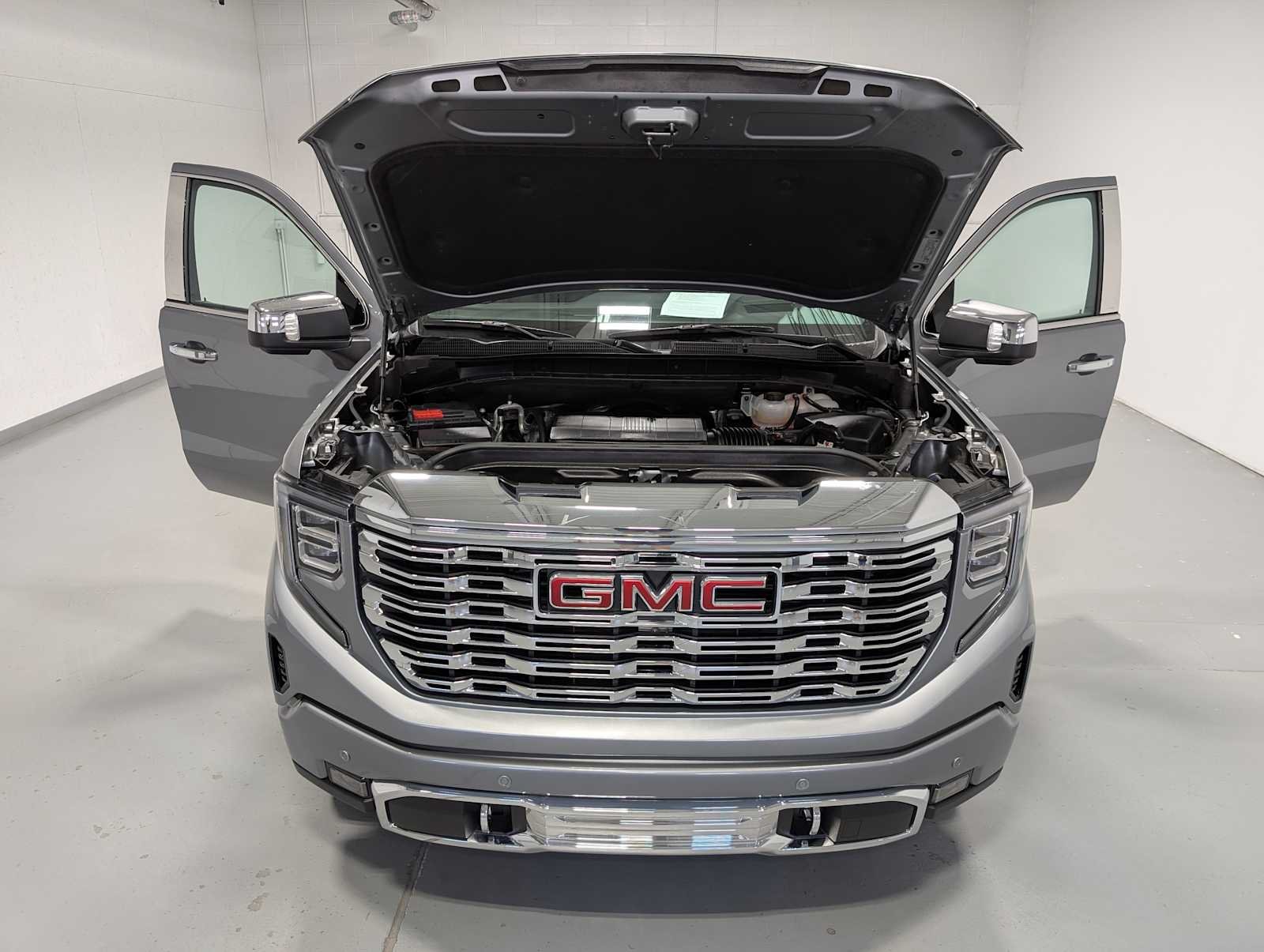 Certified Used 2025 Sterling Metallic GMC Denali image 14