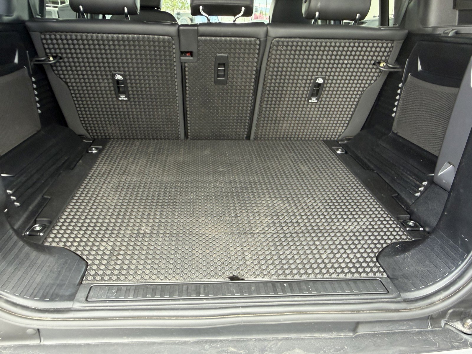 New 2026 Borasco Grey Land Rover S image 27