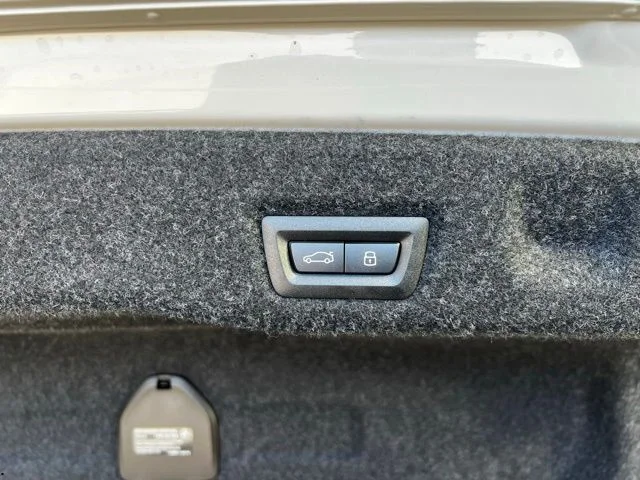 New 2026 Alpine White BMW 530i image 43