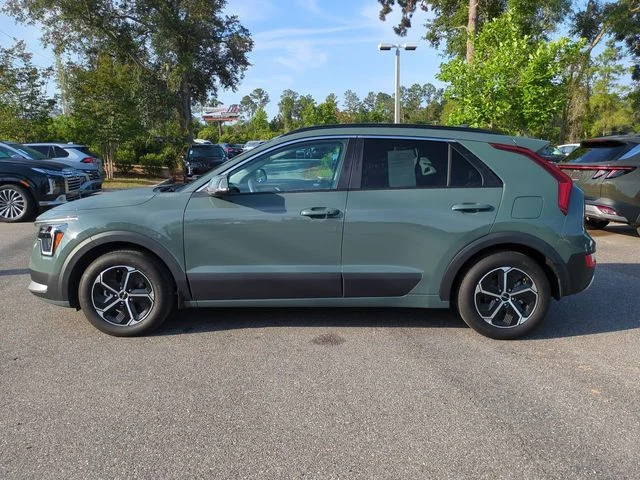 Used 2025 Green Kia EX image 8