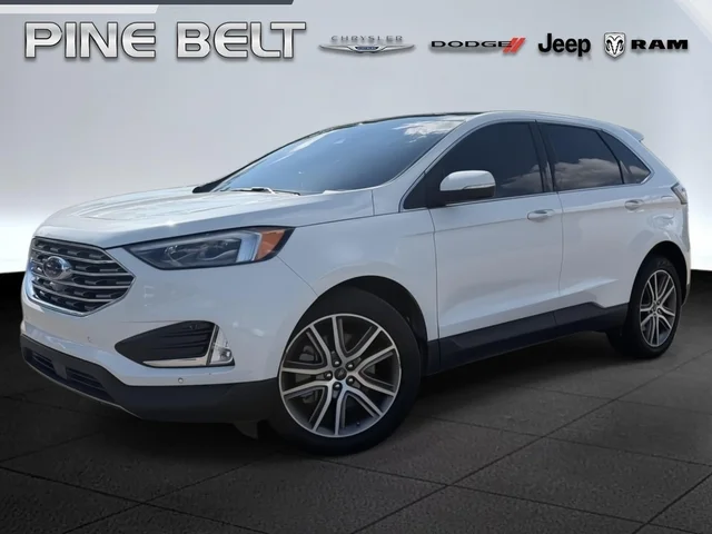 2022 Ford Edge Titanium