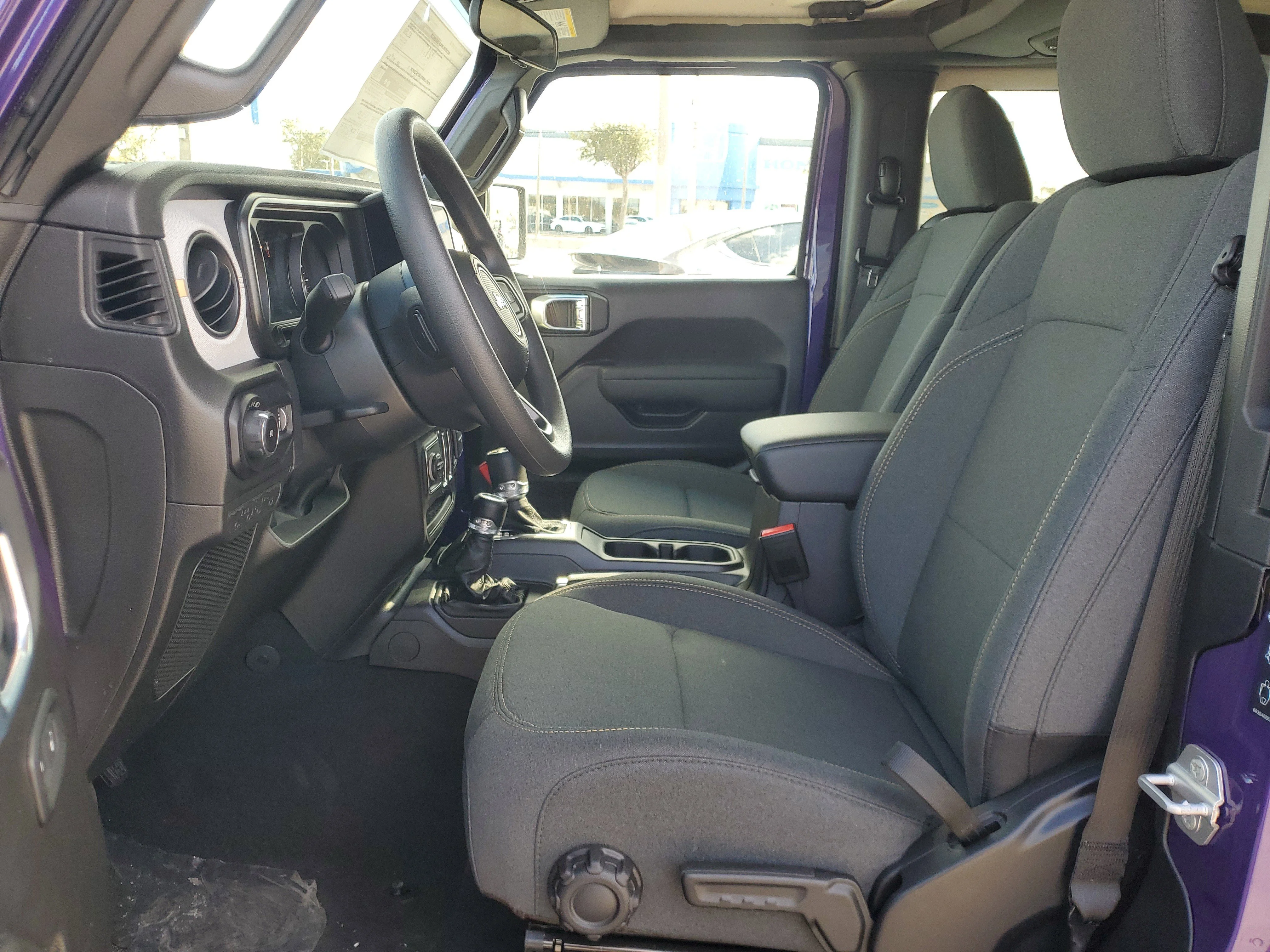 New 2026 Reign Jeep Sport image 12