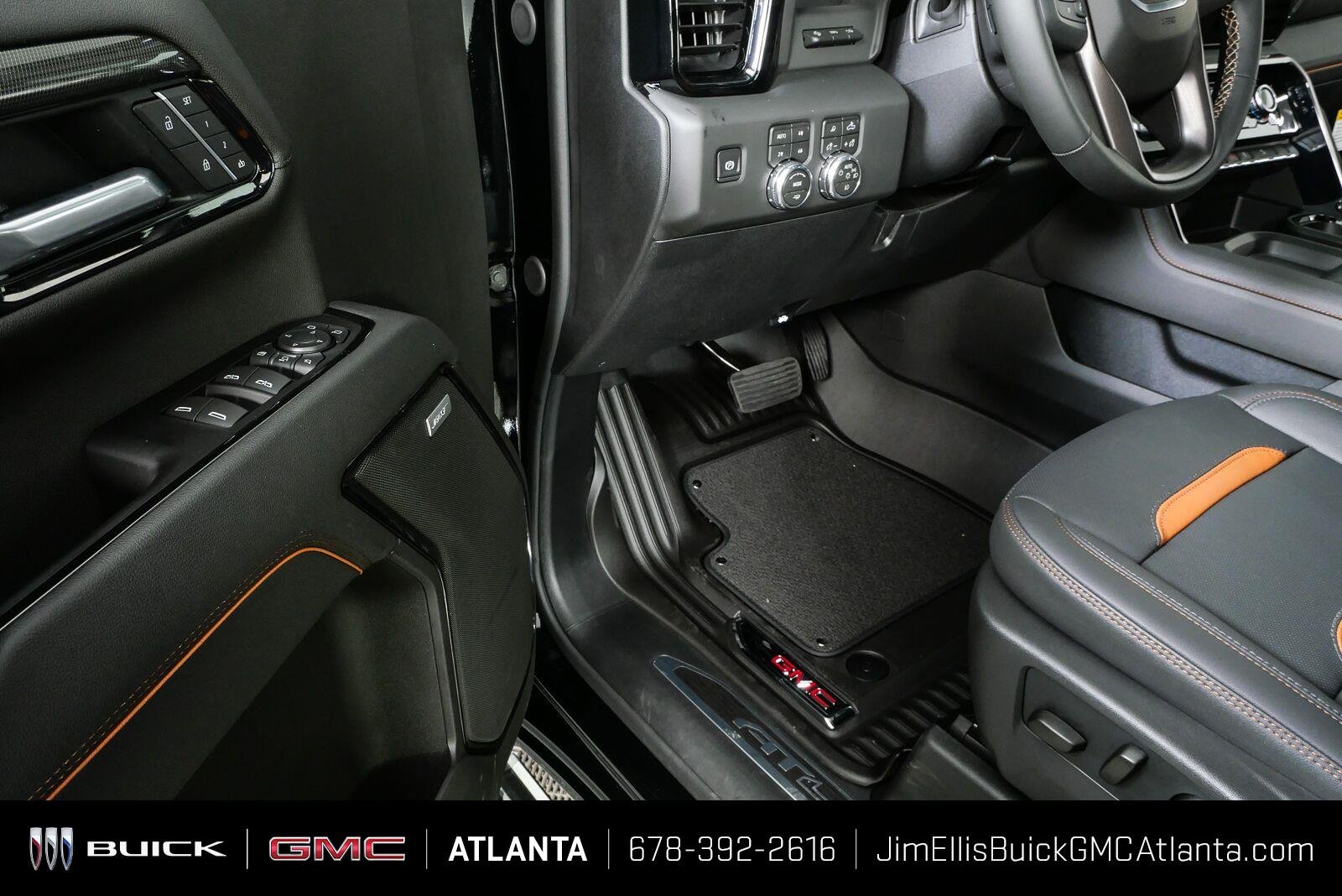New 2026 Onyx Black GMC AT4 image 8