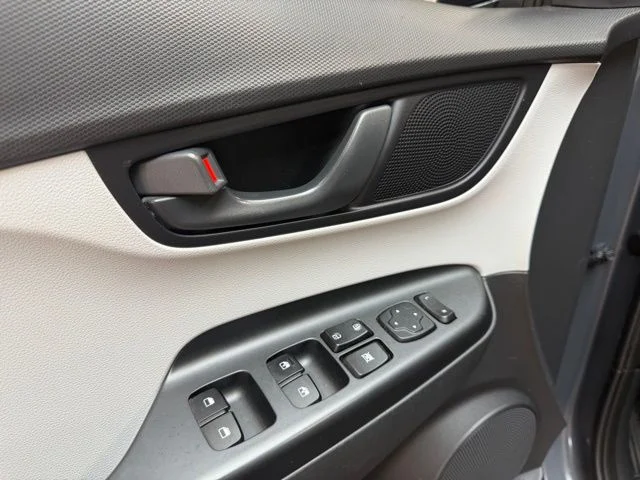 Used 2023 Ecotronic Gray Hyundai SEL image 19