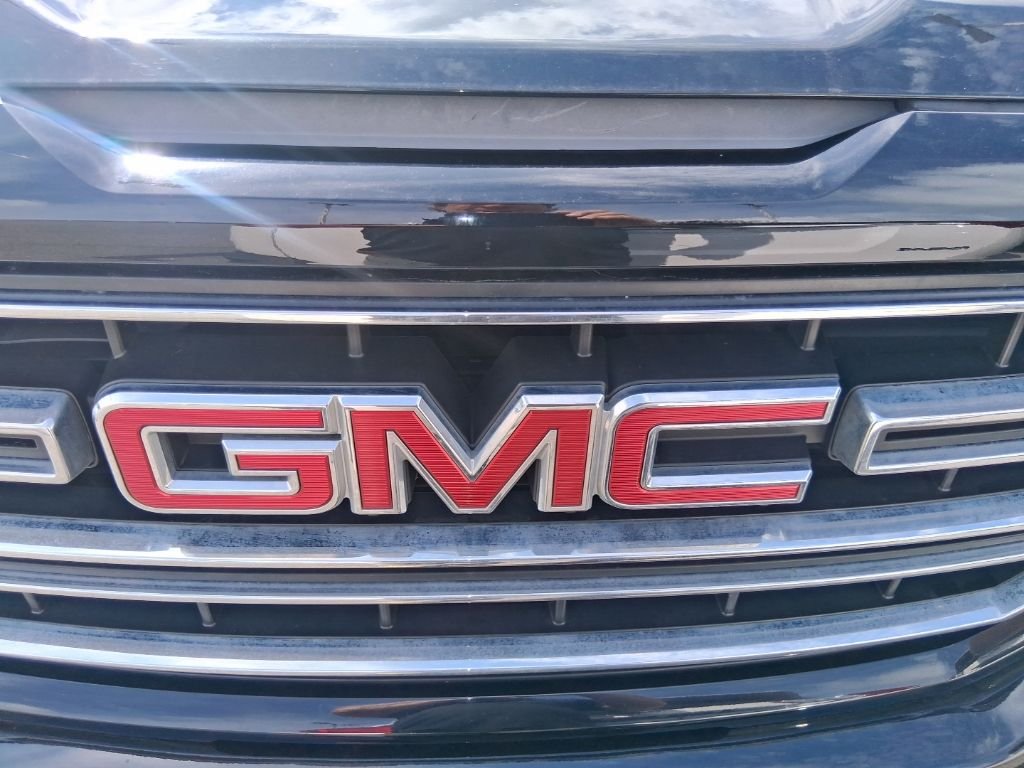 Used 2019 Black GMC Base image 16
