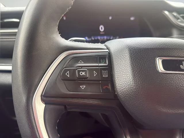 Used 2023 Gray Jeep Laredo image 15