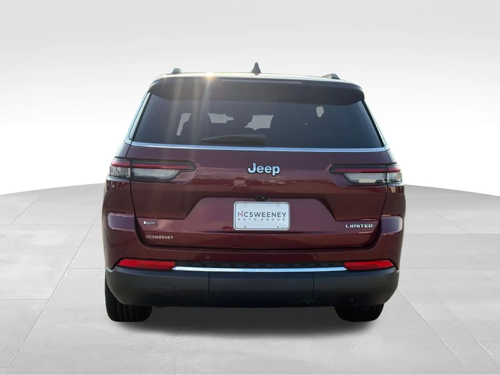 Used 2022 Red Jeep Limited image 28