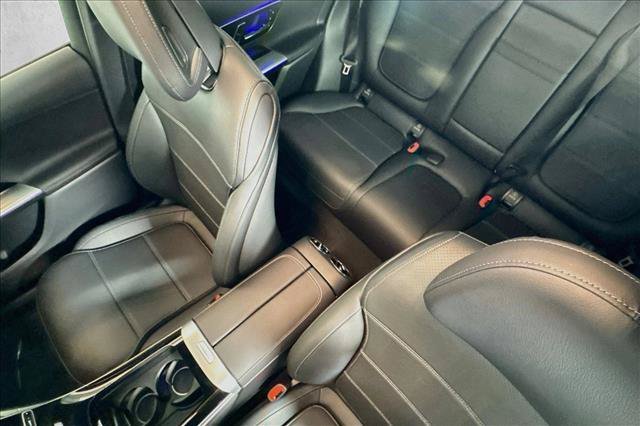 New 2026 Cirrus Silver Metallic Mercedes-Benz GLC 300 image 49