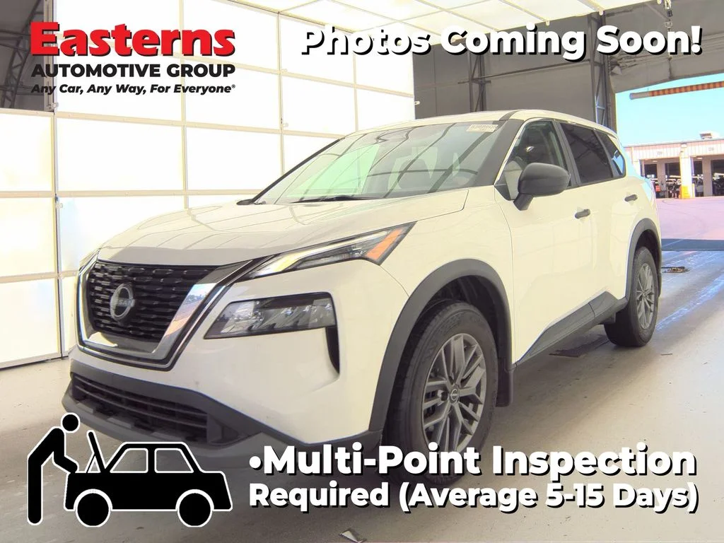 Used 2023 White Nissan S image 1