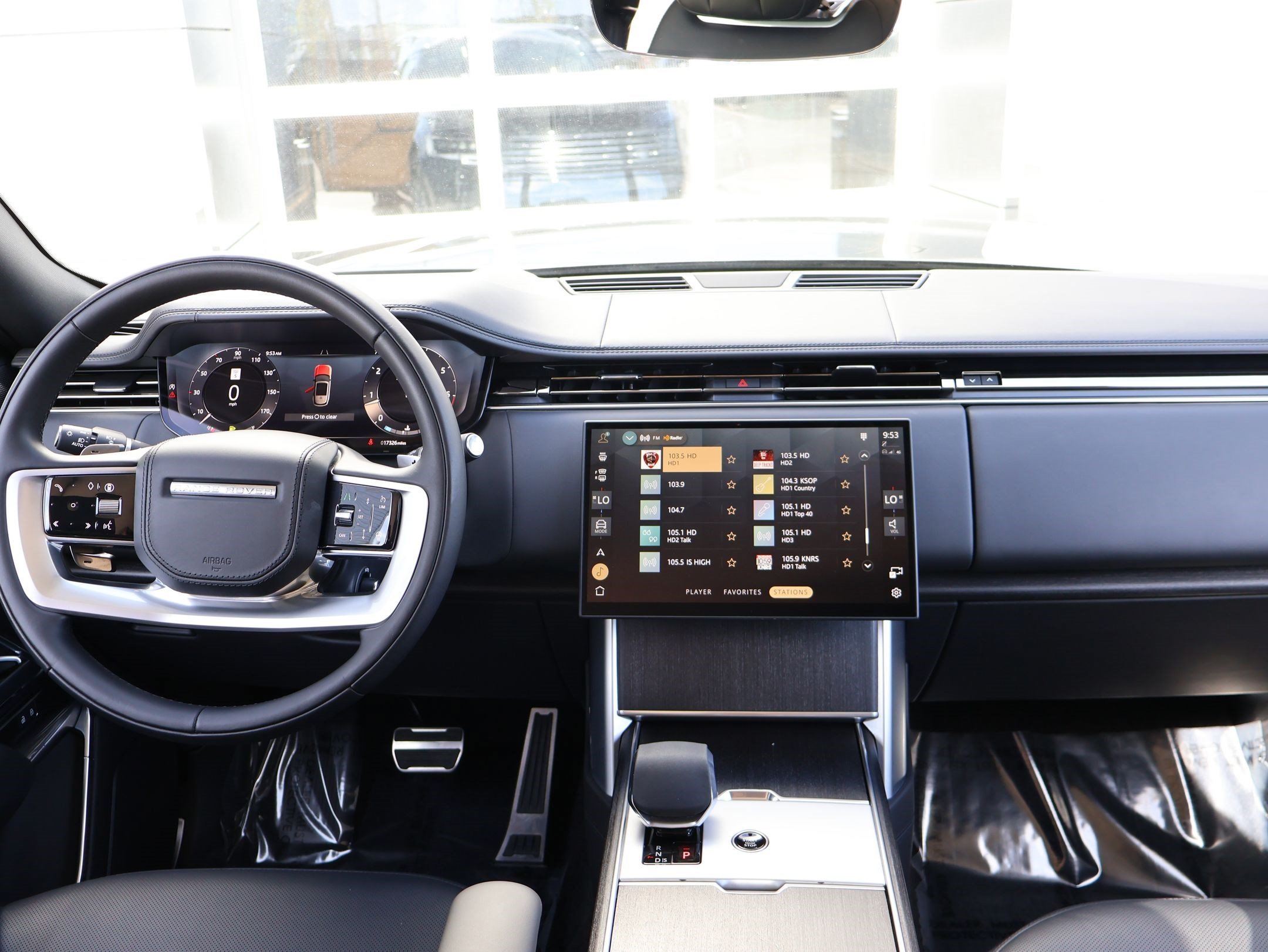 Certified Used 2024 Carpathian Gray Premium Metallic Land Rover SE image 21