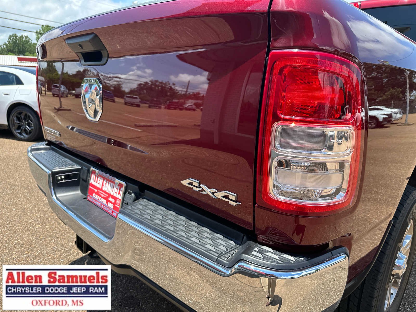 Used 2024 Delmonico Red Pearlcoat Ram Big Horn image 55