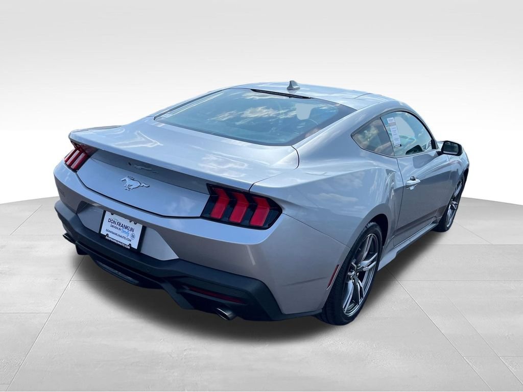 Used 2025 Silver Ford EcoBoost image 5