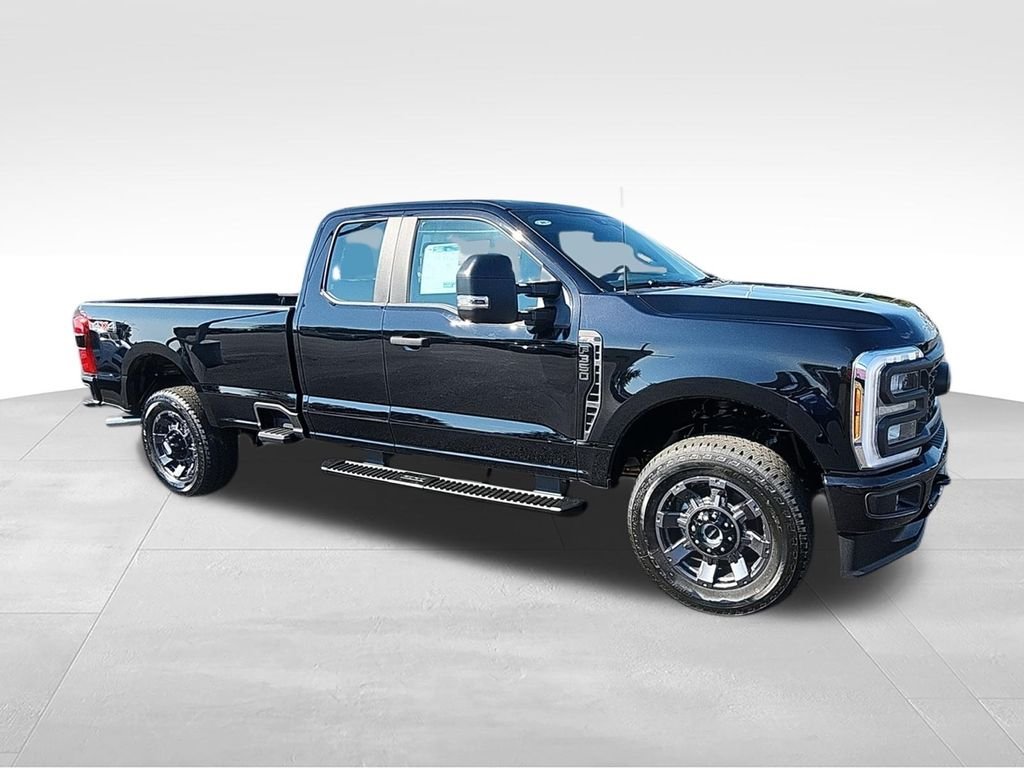 New 2026 Black Ford XL image 2
