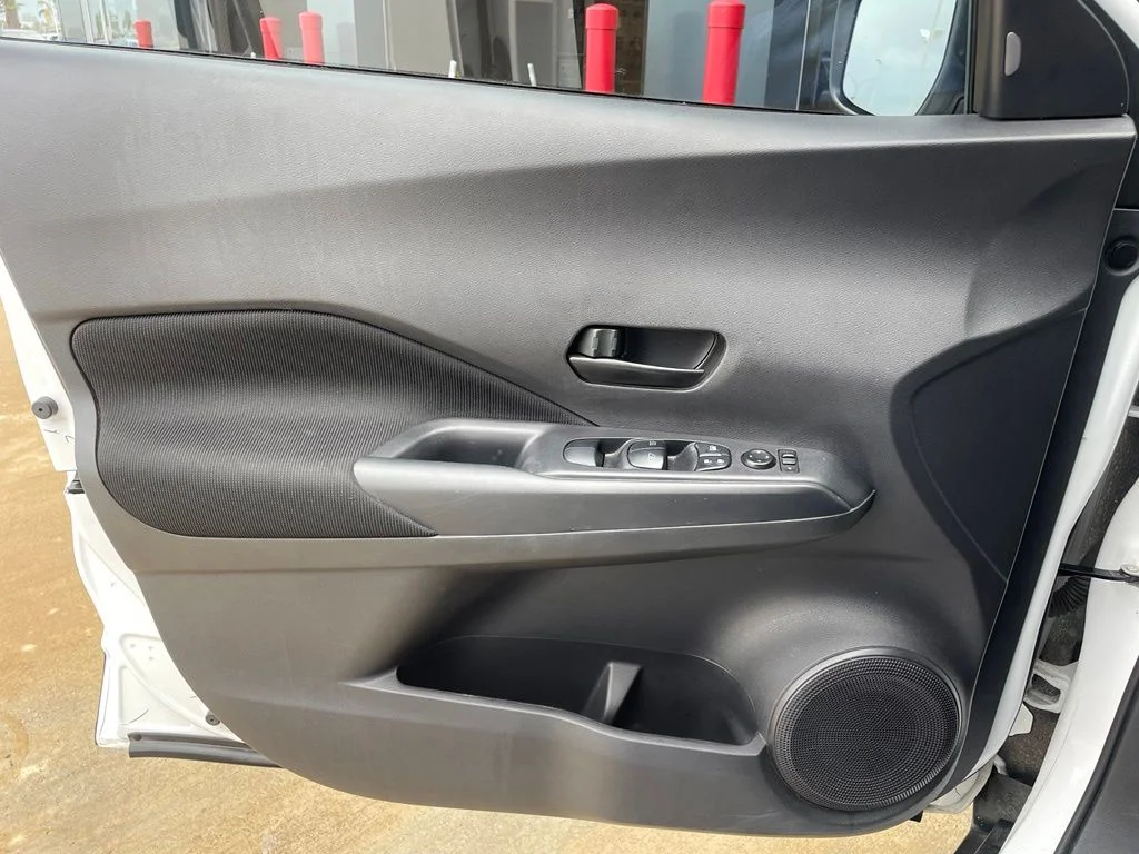 Certified Used 2024 White Nissan S image 8