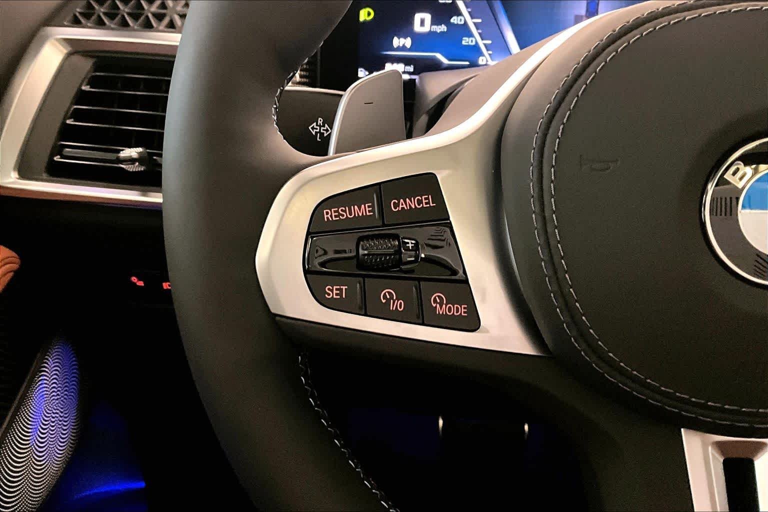 Used 2026 Black Sapphire Metallic BMW M60i image 23