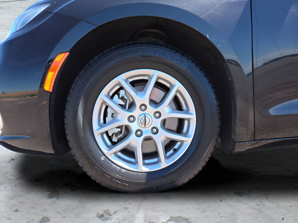 2022 Chrysler Pacifica Touring L - Photo 23