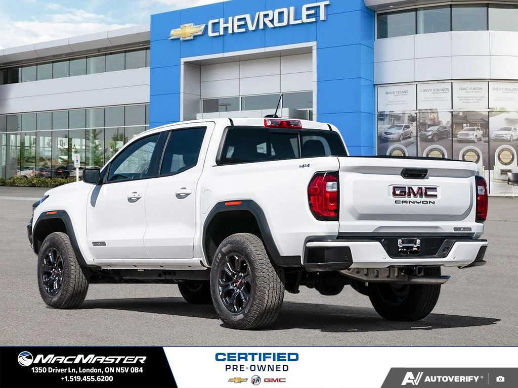 Used 2025  GMC Elevation image 4