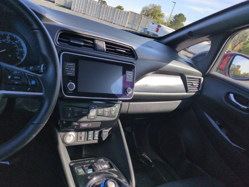 Used 2025 Scarlet Ember Nissan SV PLUS image 17