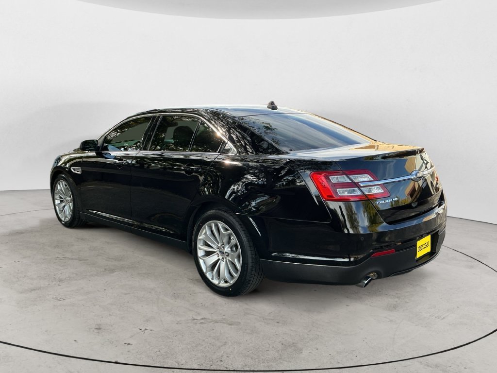 Used 2016 Black Ford Limited image 11