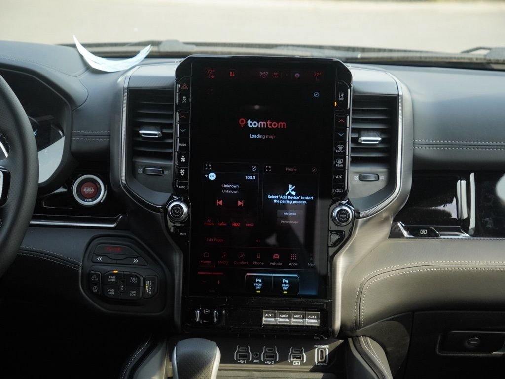 New 2026 Diamond Black Crystal Pearl-Coat Exterior Paint RAM RHO image 25