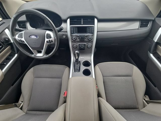 Used 2013 White Ford SEL image 32