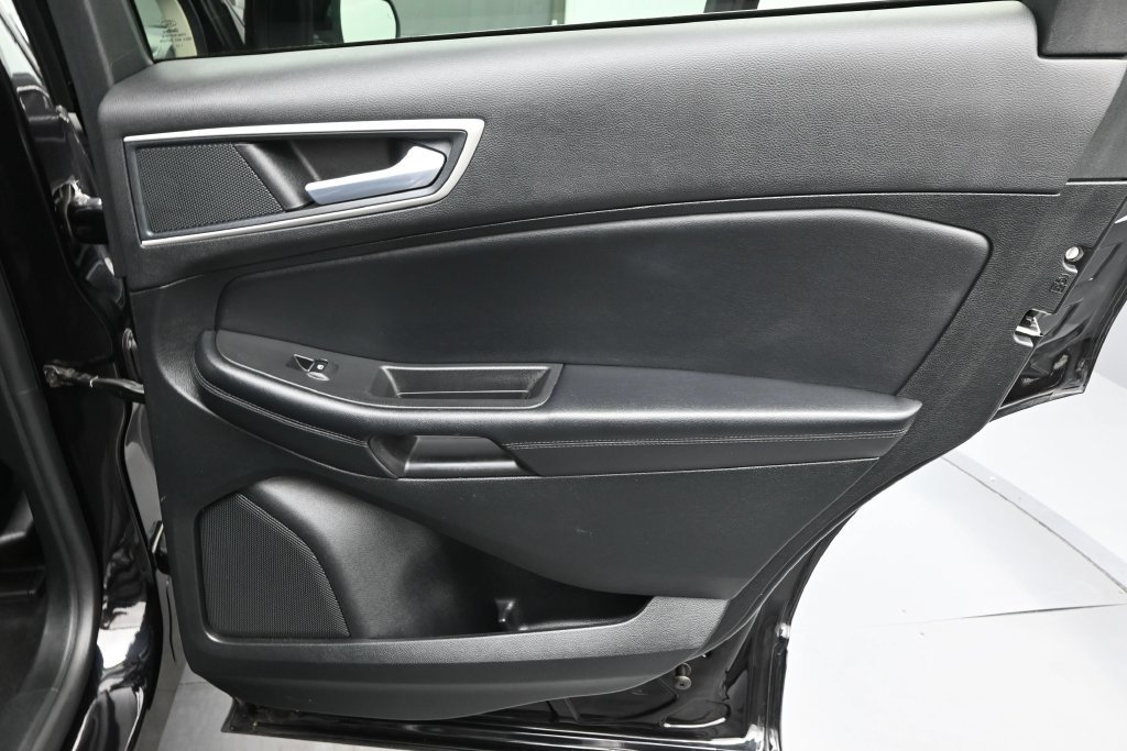 Used 2023 Black Ford SEL image 11