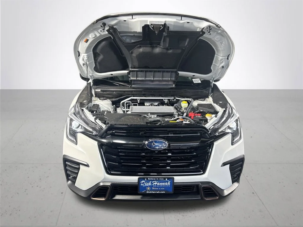 New 2026 CRYSTAL WHITE PEARL Subaru Limited Bronze Edition 7-Passenger image 23