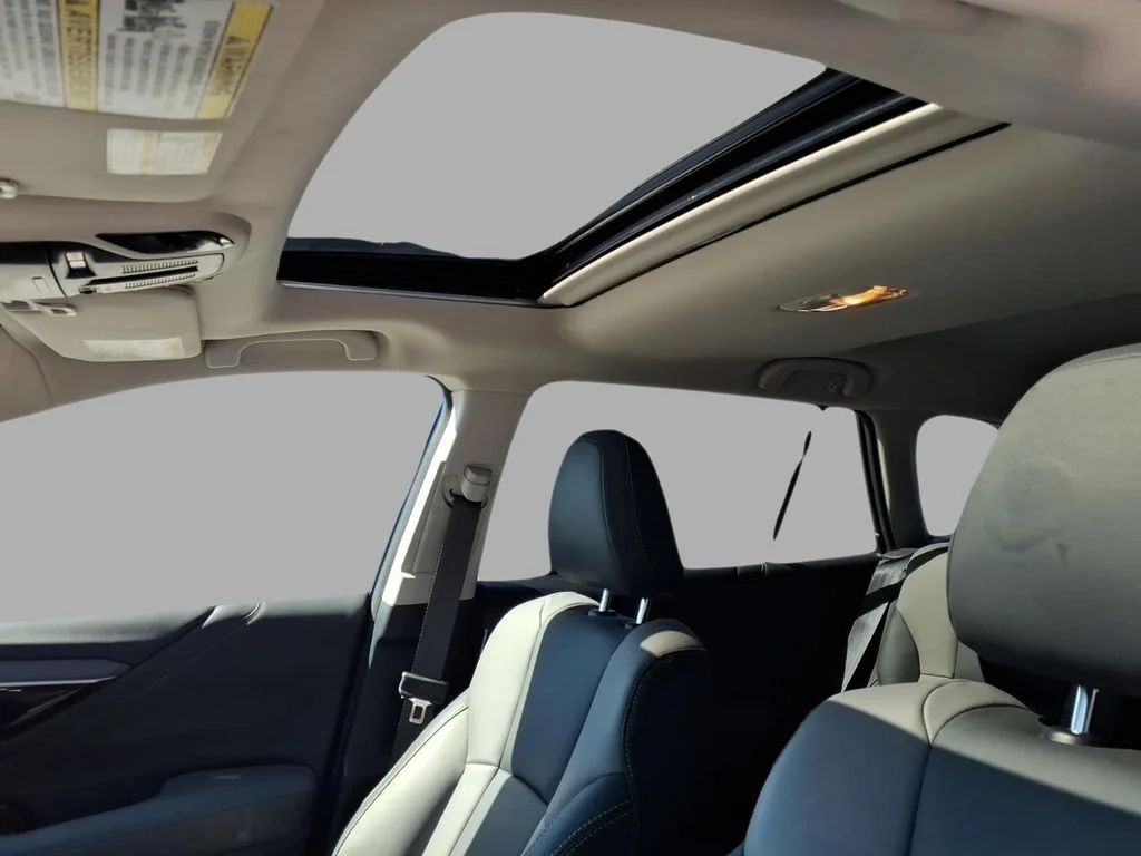Used 2022 Blue Subaru Onyx Edition XT image 18