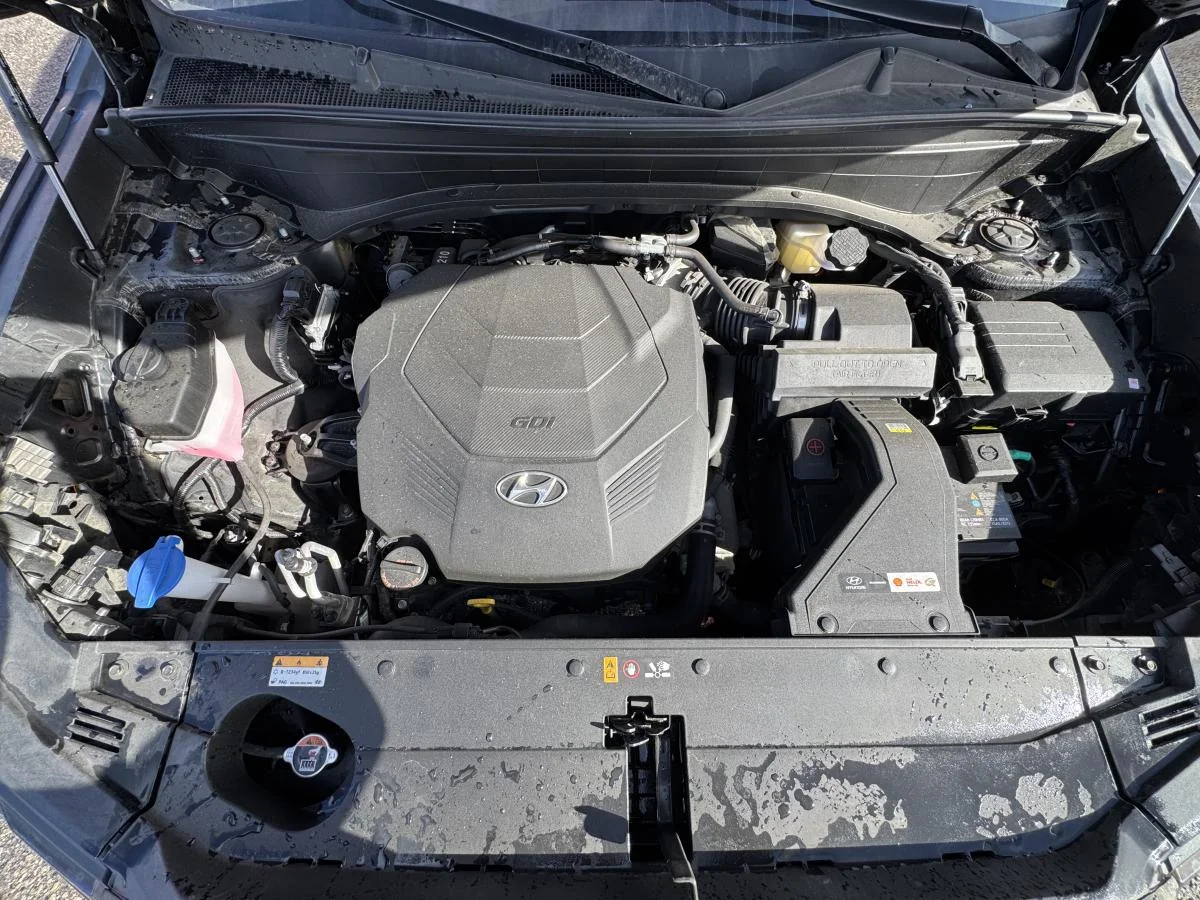 Used 2024 Black Hyundai Preferred 8-Passenger AWD image 22