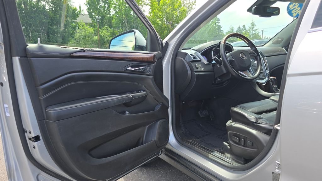 Used 2012 Radiant Silver Metallic Cadillac Luxury image 19