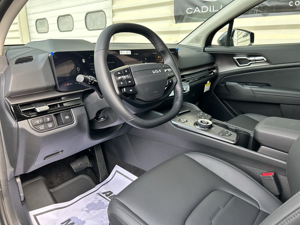 New 2026 Gravity Gray Kia SX Prestige image 10