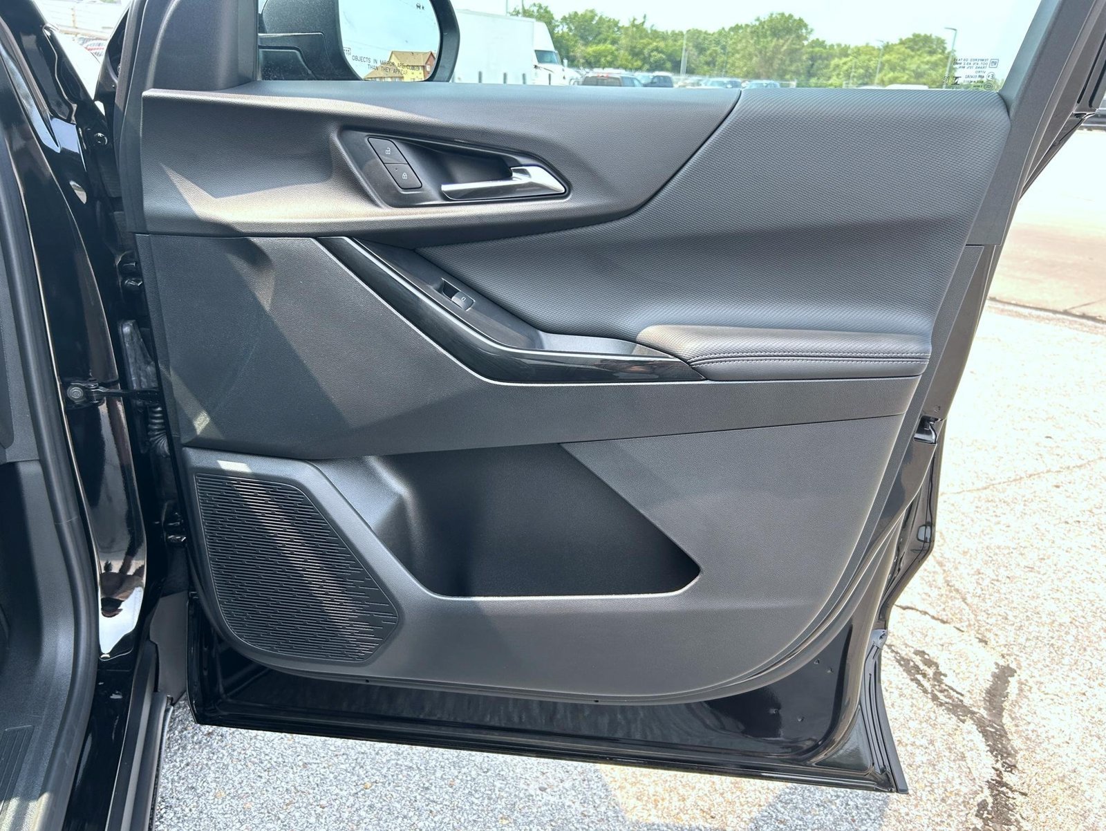 New 2027 Black Chevrolet LT image 15