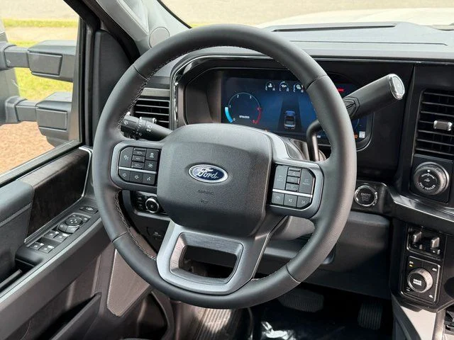New 2026 Star White Metallic Tri-Coat Ford Lariat image 20