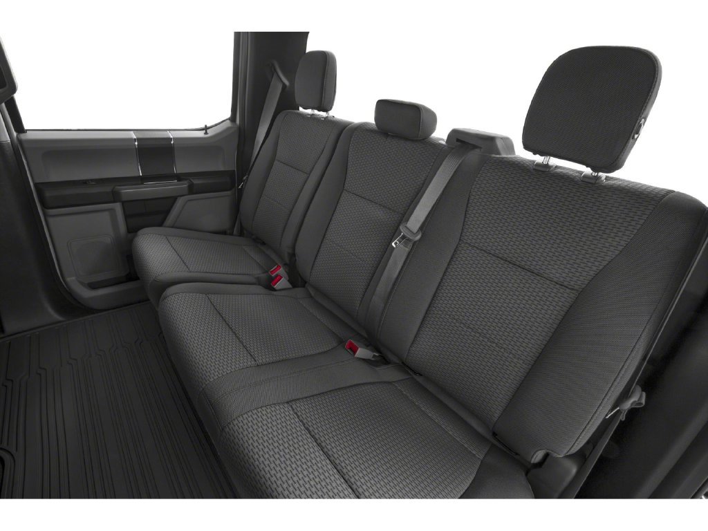 Used 2018 Silver Ford XLT image 8