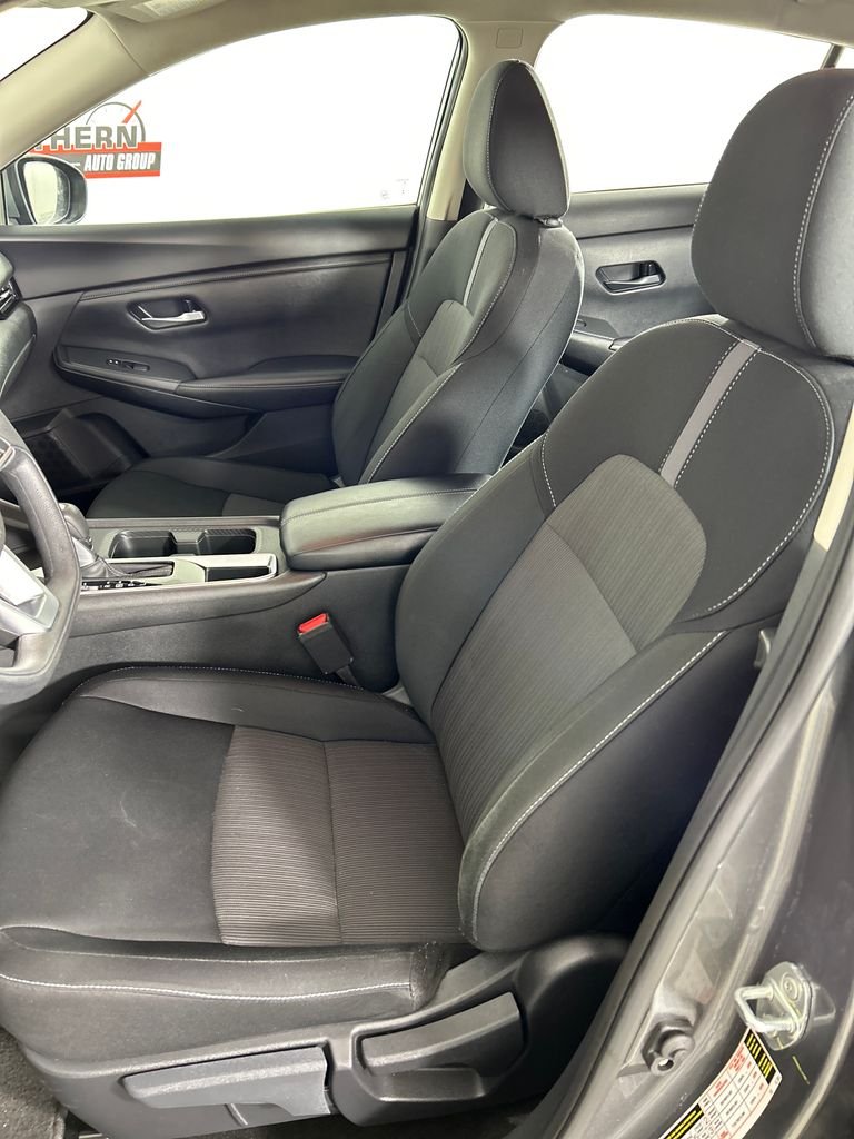 Used 2025 Gray Nissan SV image 12