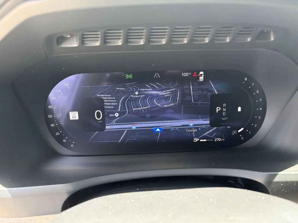 2026 Volvo XC90 Plus - Photo 17