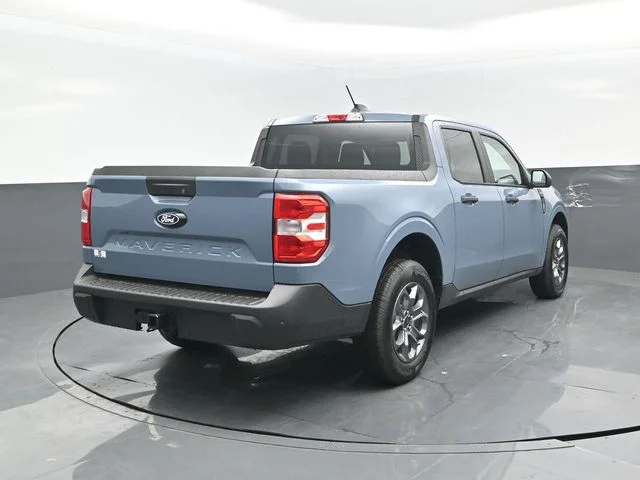 New 2026 Azure Gray Metallic Tri-Coat Ford XLT image 17
