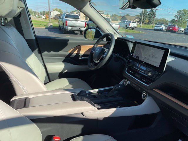 Certified Used 2025 White Toyota Limited image 23
