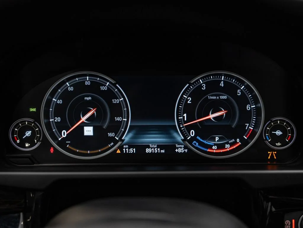Used 2019 Mineral White Metallic BMW xDrive35i image 32
