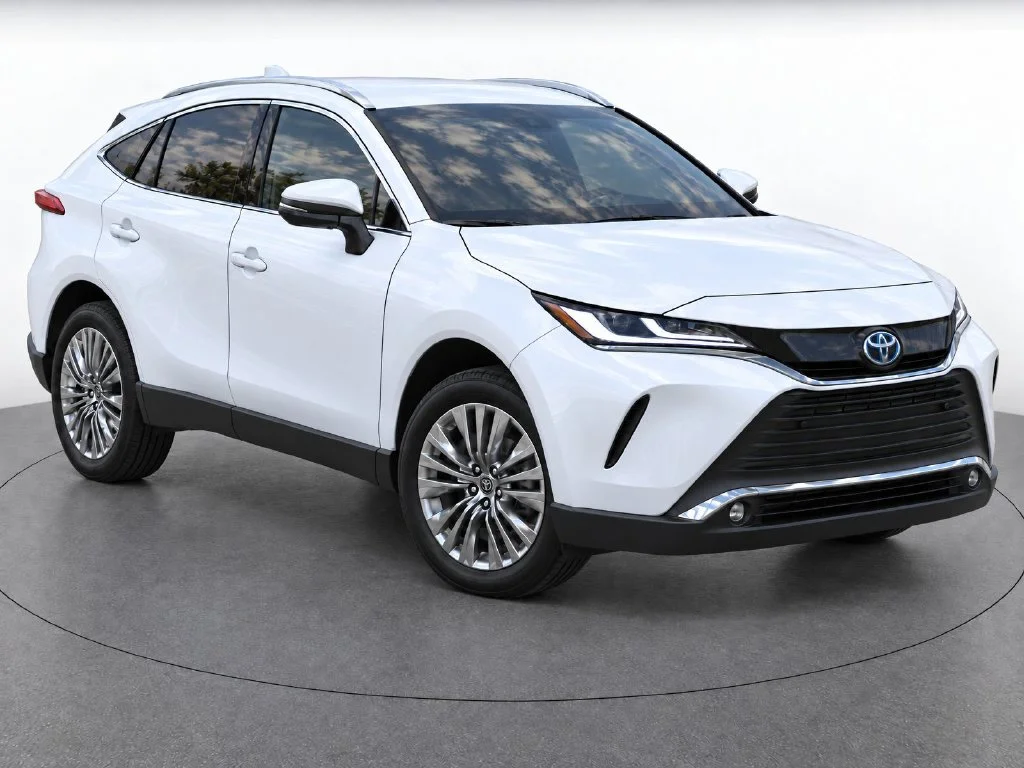 Certified Used 2023 Beige Toyota XLE image 6