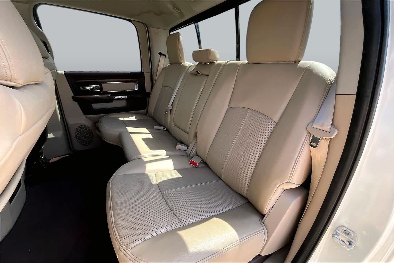 Used 2018 Pearl White Ram Laramie image 21