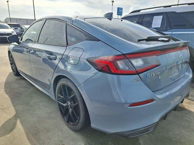 Used 2022 Sonic Gray Pearl Honda Sport image 4
