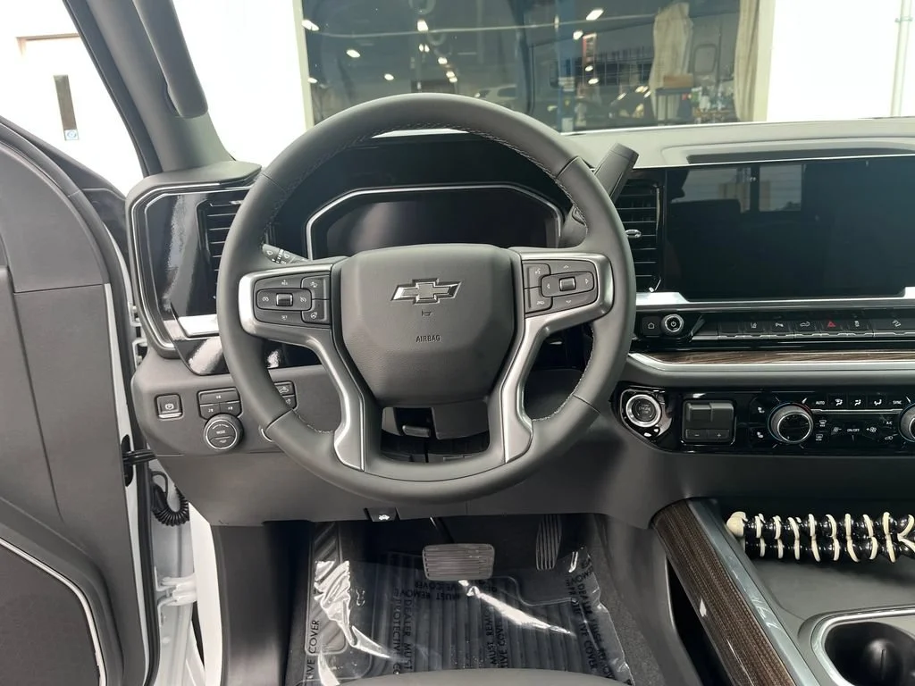 2026 Chevrolet Silverado 3500 HD LT - Photo 13