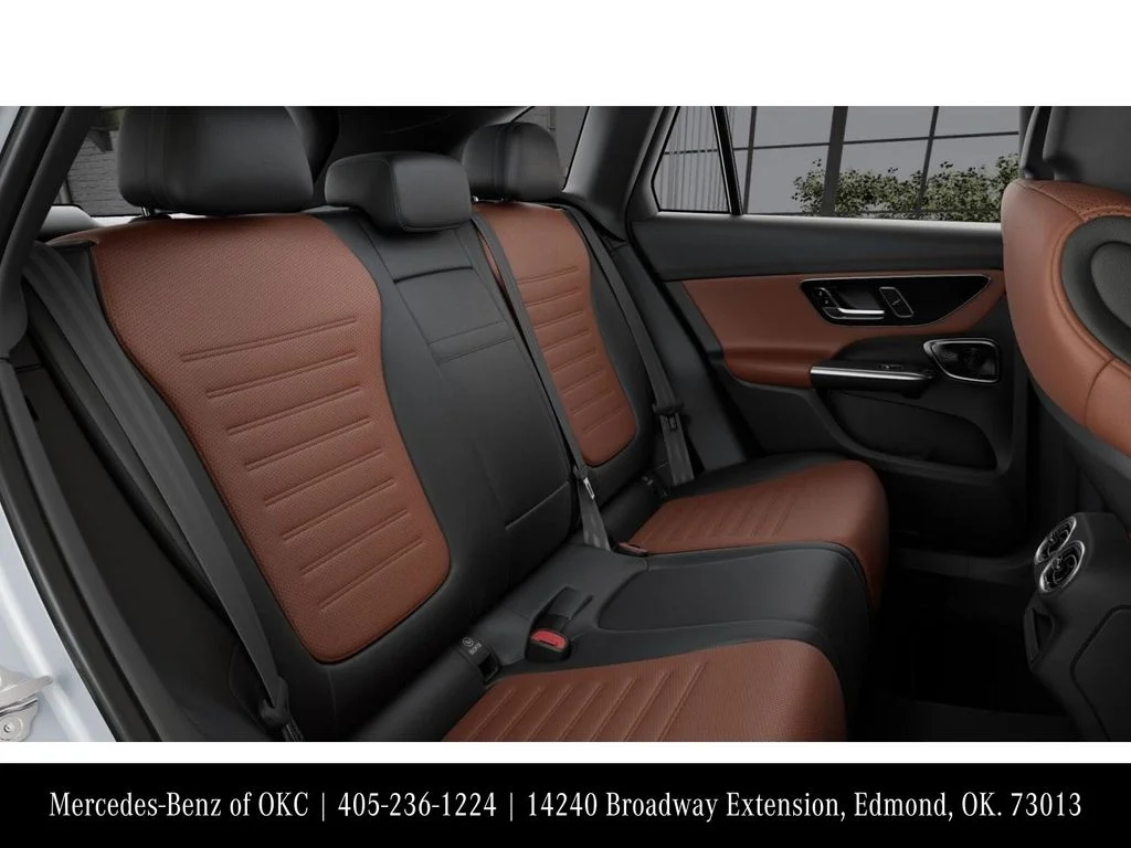 New 2026 White Mercedes-Benz GLC 300 image 5